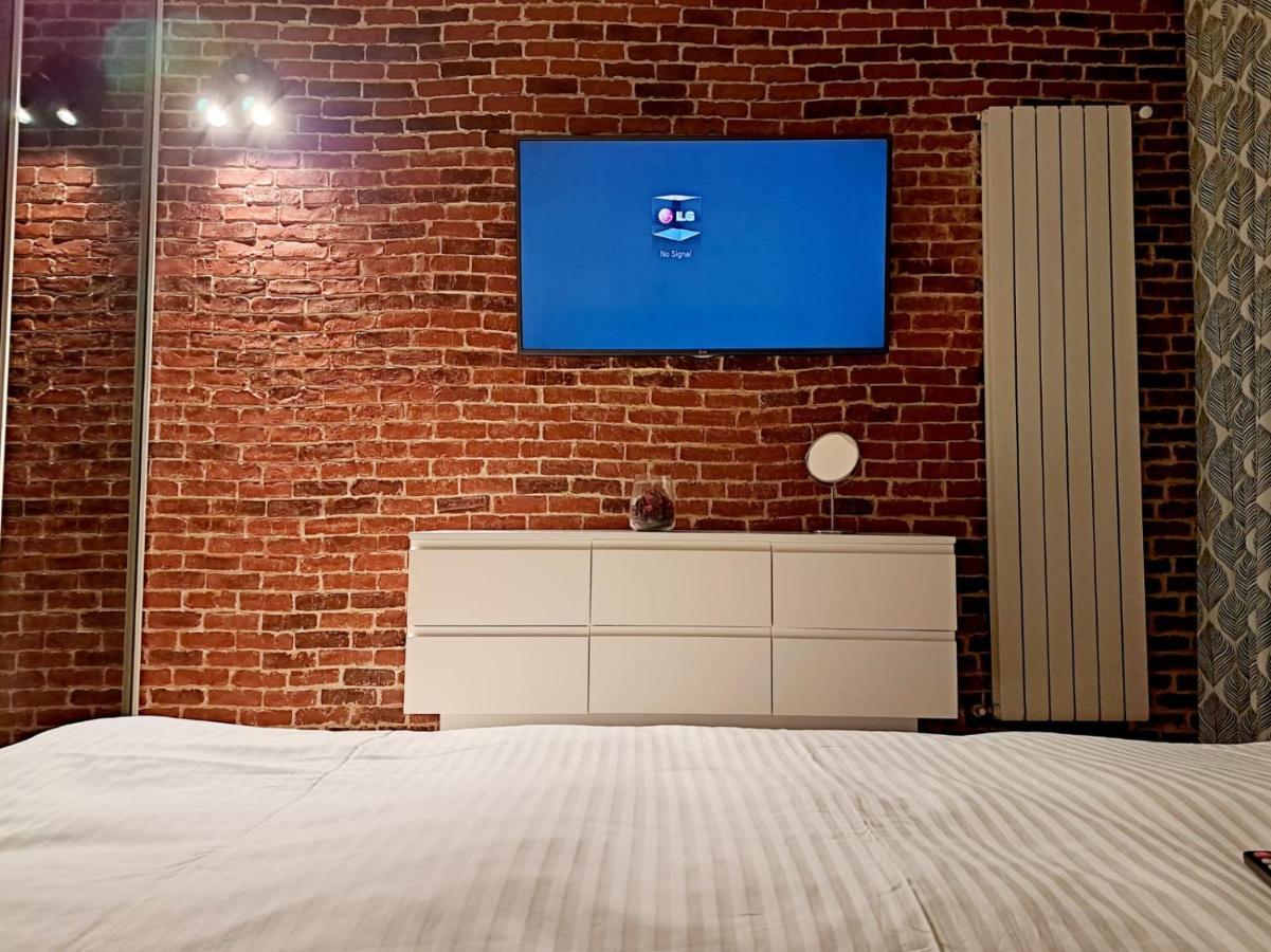 Classy Apartment With Parking In The City Center Bucarest Extérieur photo