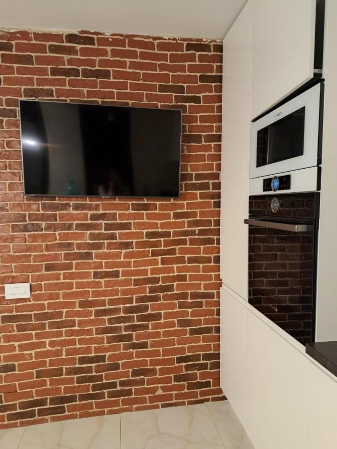 Classy Apartment With Parking In The City Center Bucarest Extérieur photo